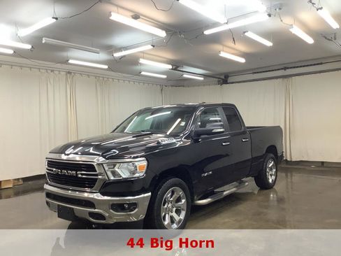Used 2020 RAM 1500 Big Horn AWD/4WD image 1