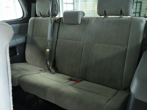 Used 2018 Toyota Sequoia SR5 image 35