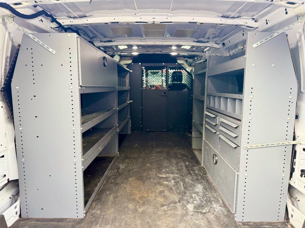 Used 2020 Ford Transit 350 Low Roof RWD image 17