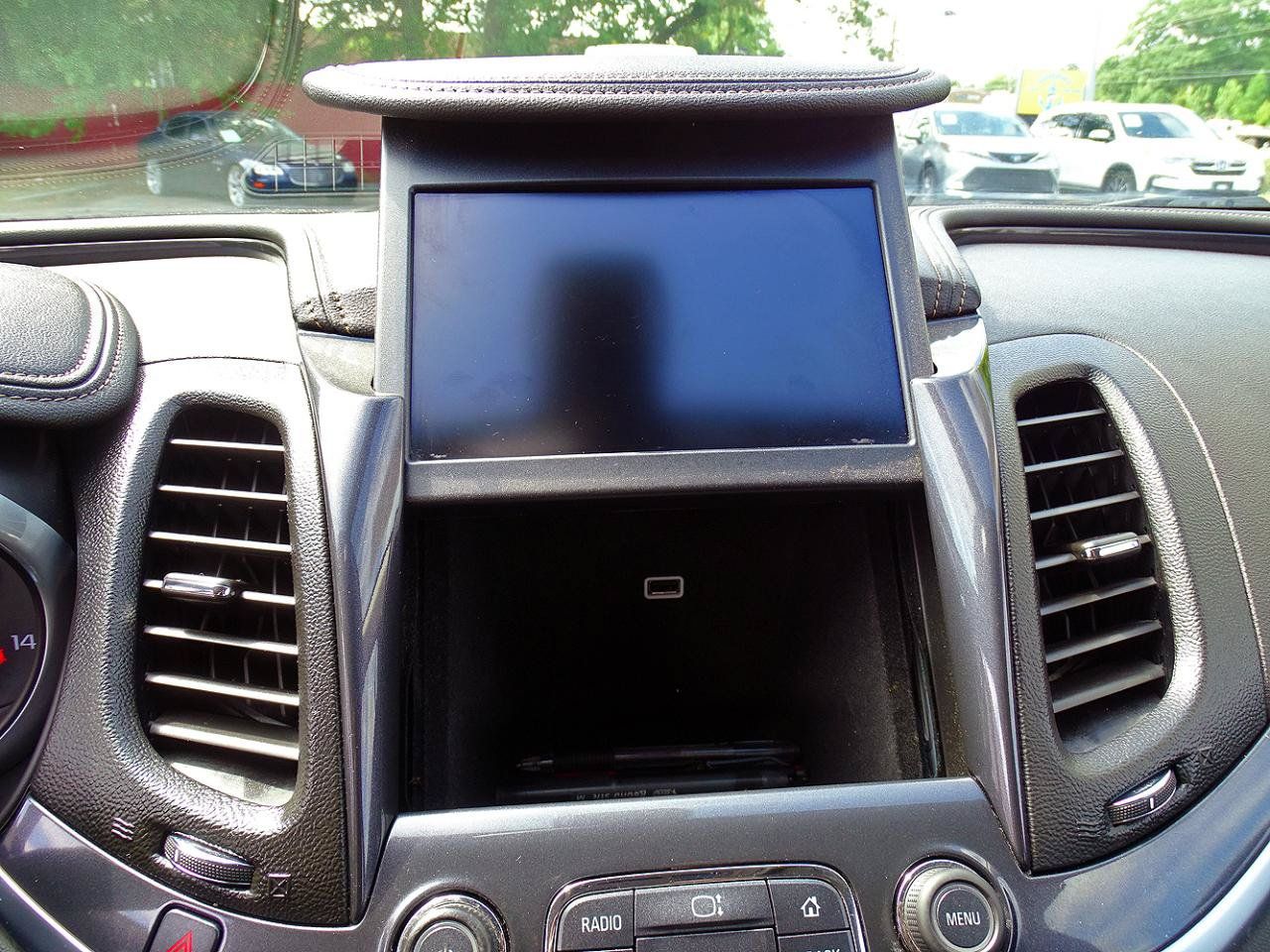 Used 2018 Chevrolet Impala LT FWD image 25