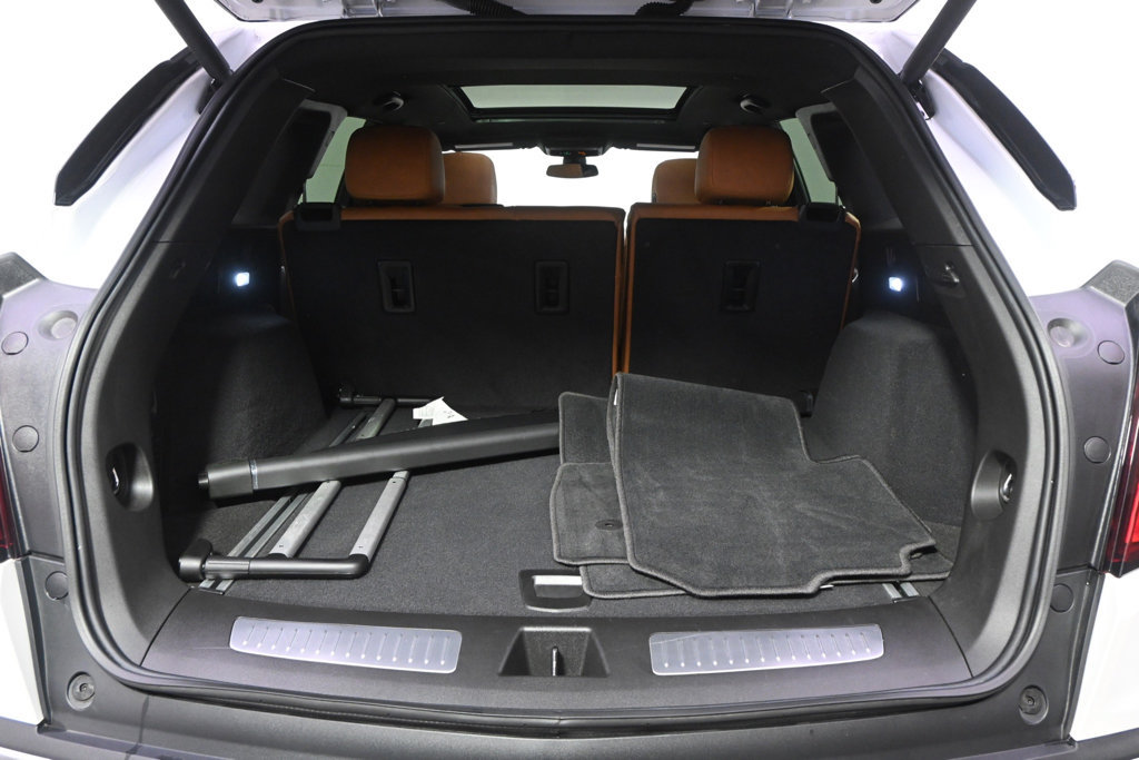 Used 2025 Cadillac XT5 Premium Luxury FWD image 19