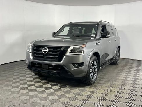 Used 2023 Nissan Armada SL w/ Midnight Edition Package image 2