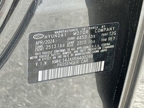 Certified 2024 Hyundai Sonata SEL w/ Convenience Package FWD image 32
