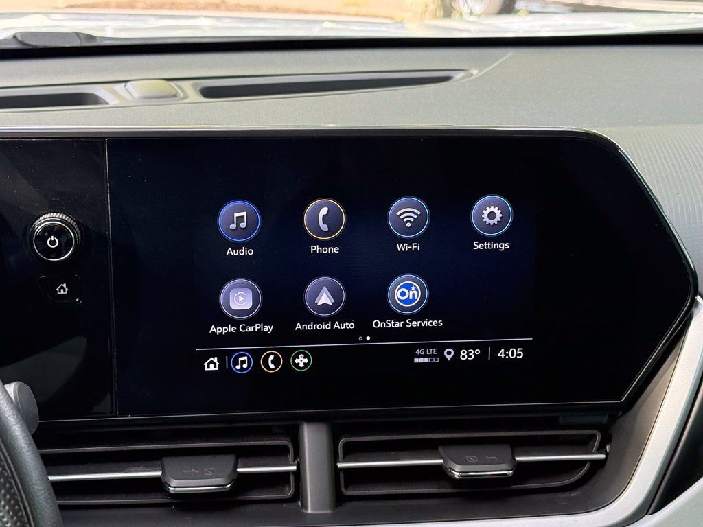 Used 2025 Chevrolet Trax LS FWD image 17