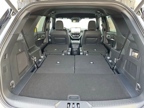 New 2026 Ford Explorer Tremor w/ Tremor Convenience Package image 25