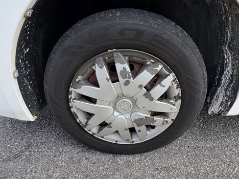 Used 2009 Toyota Sienna CE image 6