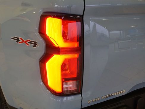 Certified 2025 Chevrolet Colorado LT w/ LT Convenience Package image 30