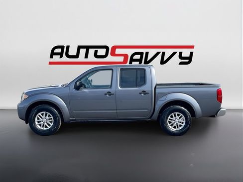 Used 2018 Nissan Frontier SV w/ Value Truck Package RWD image 4