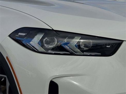Used 2025 BMW X5 xDrive40i w/ Premium Package image 15