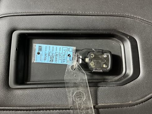 Used 2020 Chevrolet Silverado 2500 LTZ w/ LTZ Plus Package image 23