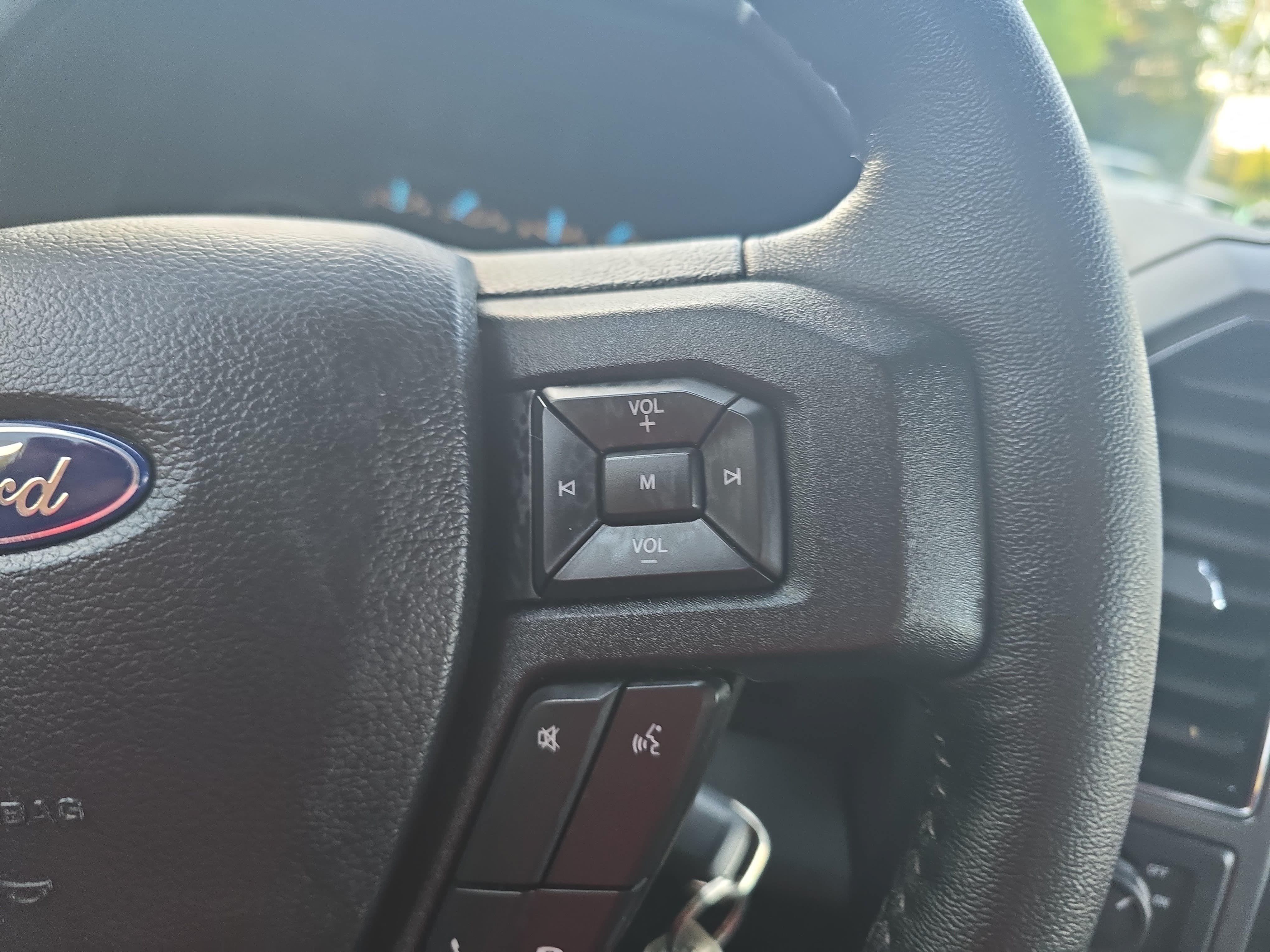 Used 2019 Ford F150 XLT w/ Equipment Group 302A Luxury RWD image 17