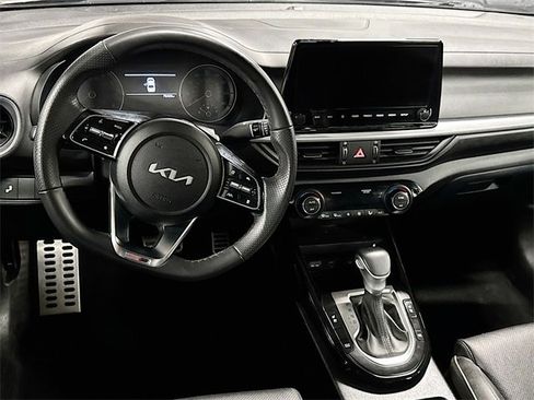 Used 2023 Kia Forte GT-Line w/ GT-Line Premium Package image 20