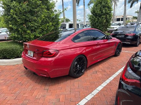 Used 2020 BMW M4 Coupe w/ Competition Package RWD image 8