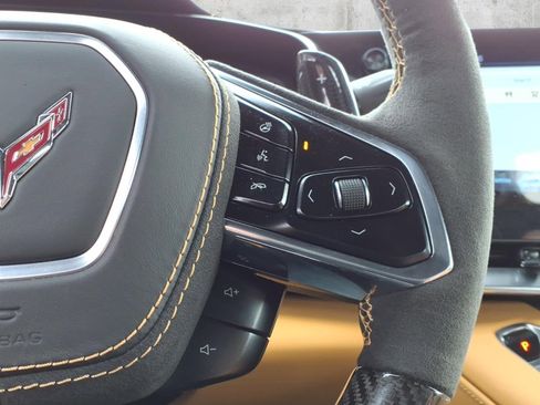 Used 2024 Chevrolet Corvette Z06 w/ Z07 Performance Package image 23