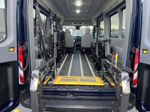 Used 2018 Ford Transit 250 148 Medium Roof image 13