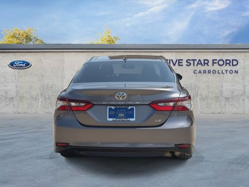 Used 2022 Toyota Camry LE w/ Convenience Package FWD image 7