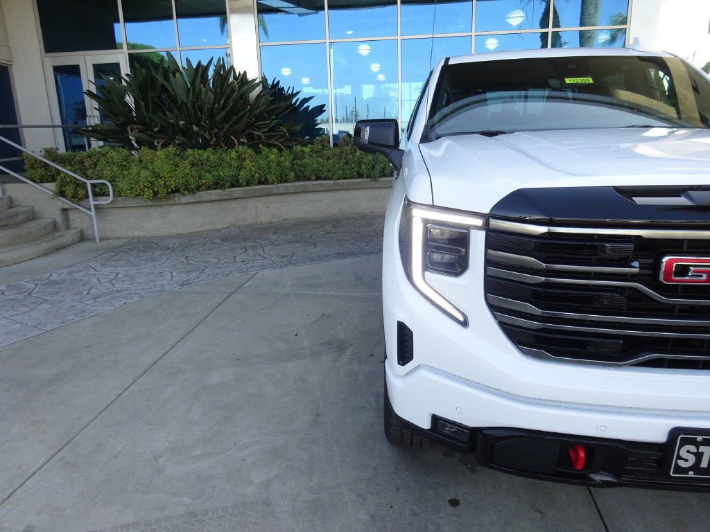New 2026 GMC Sierra 1500 AT4 w/ AT4 Premium Package AWD/4WD image 30