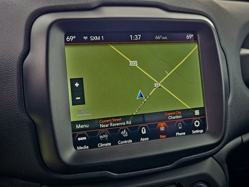 Used 2022 Jeep Renegade Altitude w/ Convenience Group AWD/4WD image 24