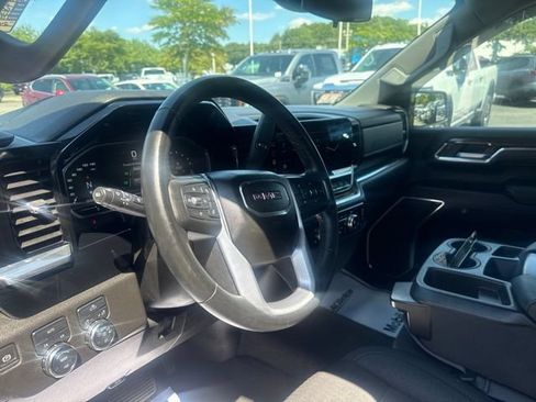 Used 2023 GMC Sierra 1500 Elevation AWD/4WD image 15
