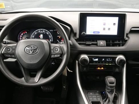 Certified 2024 Toyota RAV4 LE AWD/4WD image 22