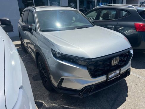 Used 2026 Honda CR-V Sport image 2