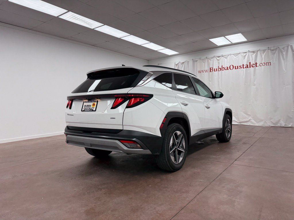 Used 2025 Hyundai Tucson SEL AWD/4WD image 5