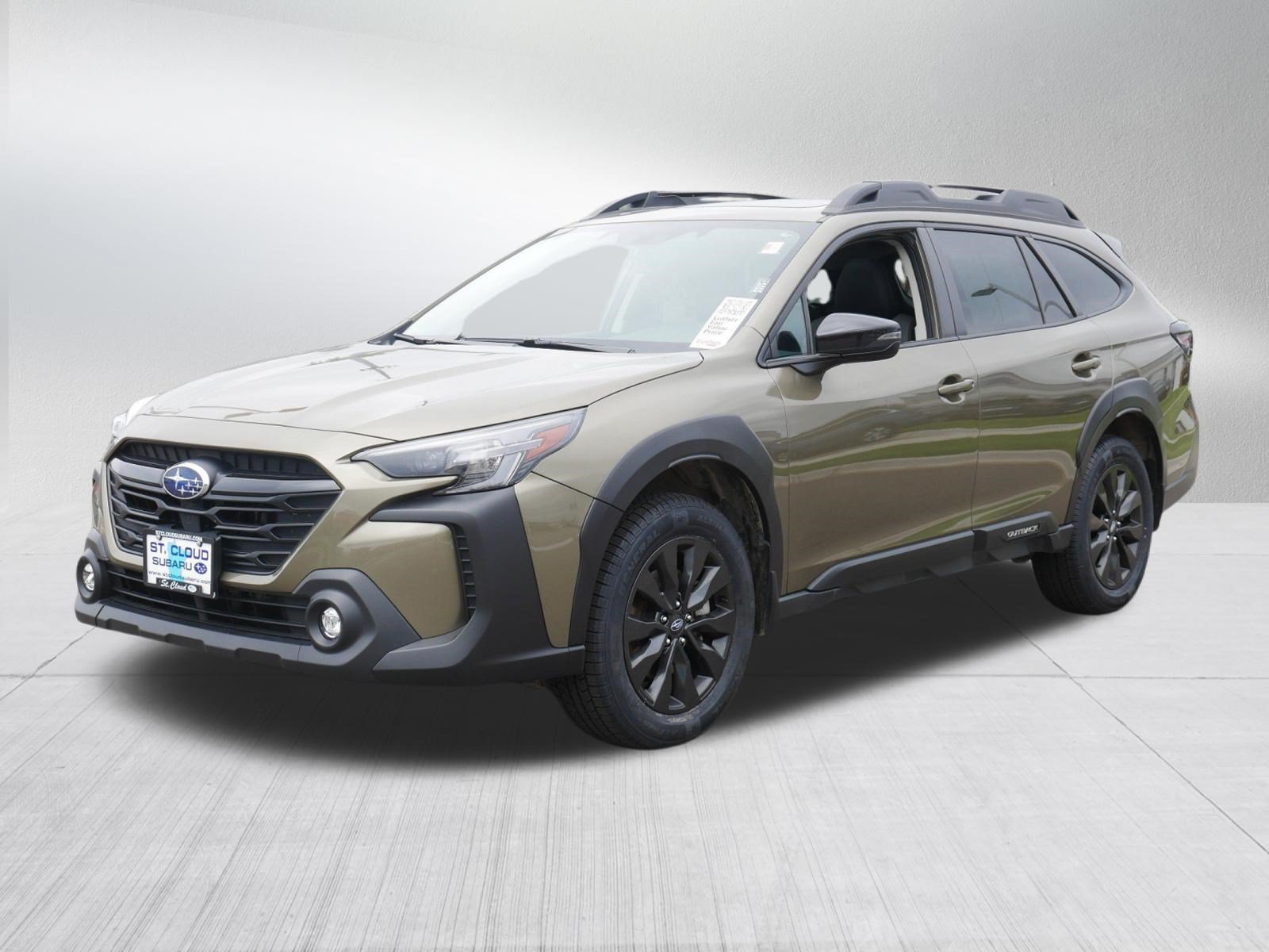 Certified 2025 Subaru Outback Onyx Edition AWD/4WD image 3