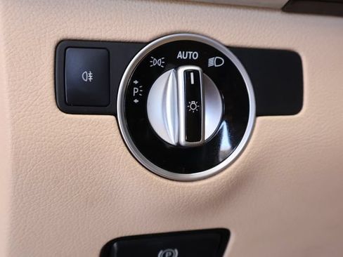 Used 2017 Mercedes-Benz GLE 350 4MATIC image 24