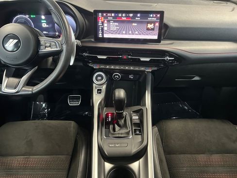 Used 2024 Dodge Hornet R/T Plus image 12