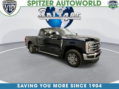 Used 2023 Ford F250 Lariat w/ FX4 Off-Road Package AWD/4WD image 2