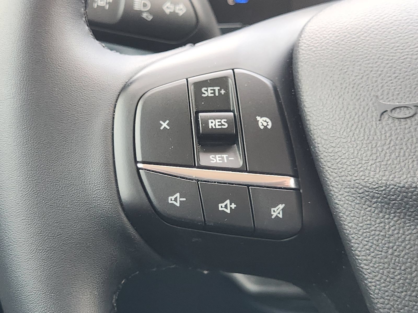 Used 2025 Ford Maverick XLT w/ XLT Luxury Package FWD image 28