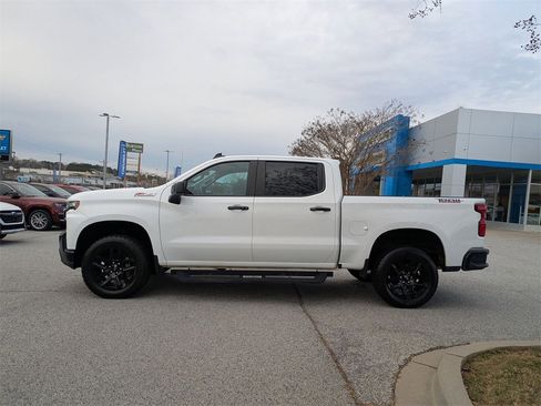 Used 2021 Chevrolet Silverado 1500 LT Trail Boss w/ Convenience Package II image 5