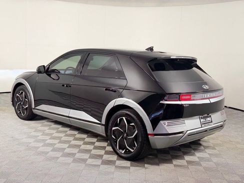 Used 2024 Hyundai Ioniq 5 Limited image 10