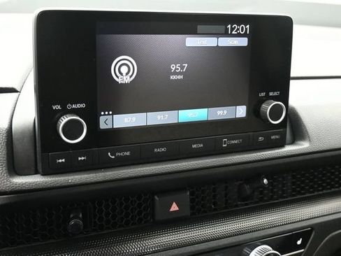 Used 2025 Honda CR-V EX image 6