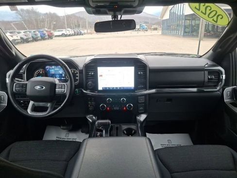 Used 2022 Ford F150 XLT w/ Equipment Group 302A High image 13