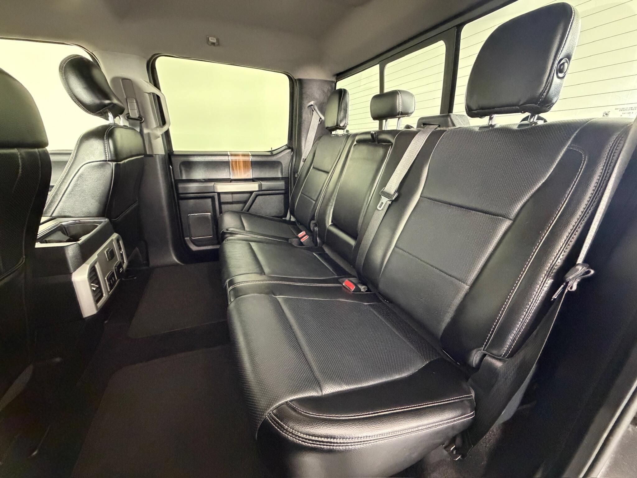 Used 2017 Ford F150 Lariat w/ Equipment Group 501A Mid AWD/4WD image 31