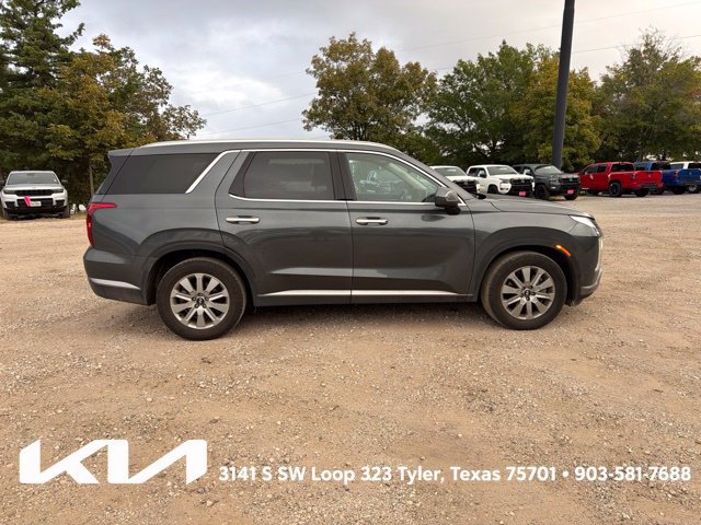 Used 2025 Hyundai Palisade SEL FWD image 13