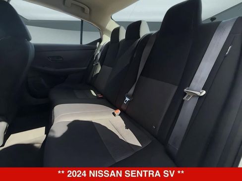 Used 2024 Nissan Sentra SV FWD image 13