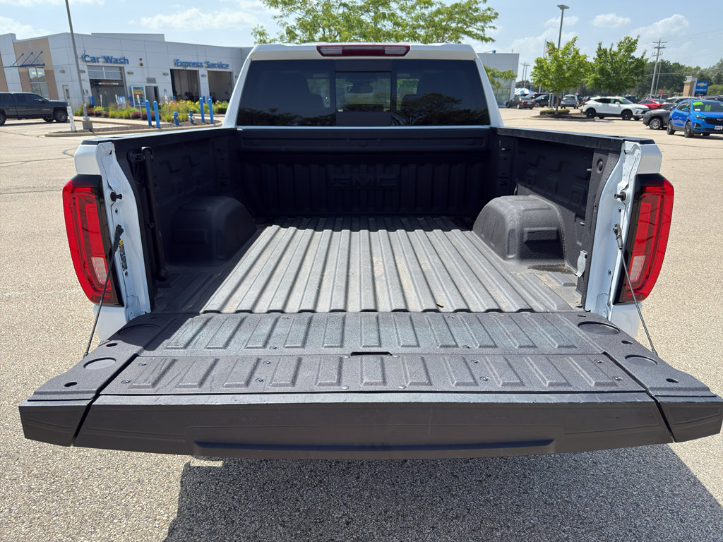 Used 2024 GMC Sierra 1500 SLT w/ SLT Premium Plus Package AWD/4WD image 11