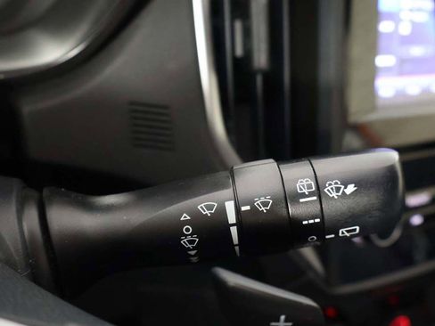 Used 2019 Subaru Crosstrek 2.0i Premium image 41