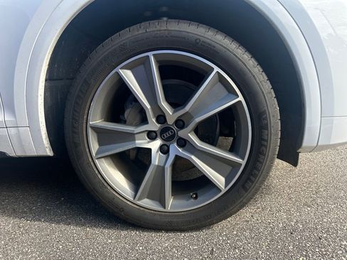 Used 2025 Audi Q5 2.0T Premium image 6