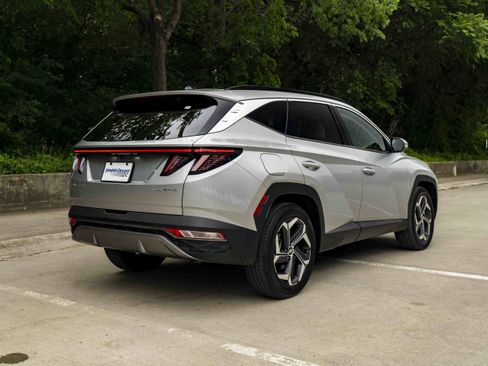 Used 2024 Hyundai Tucson Limited AWD/4WD image 9