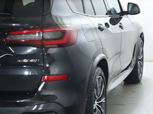 Used 2023 BMW X5 xDrive40i w/ M Sport Package AWD/4WD image 49