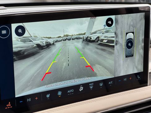 New 2026 Lincoln Corsair Premiere image 22