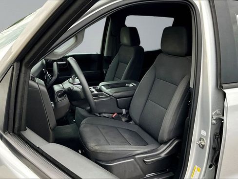Used 2021 Chevrolet Silverado 1500 Custom w/ Rally Edition RWD image 23