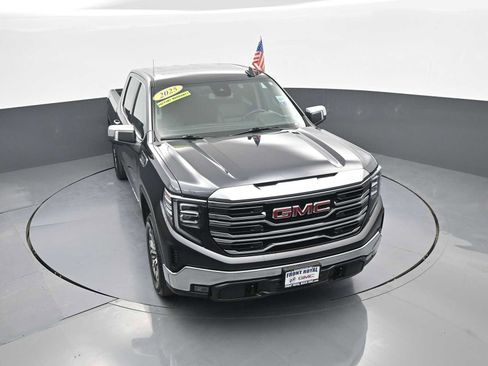 Used 2025 GMC Sierra 1500 SLT AWD/4WD image 28