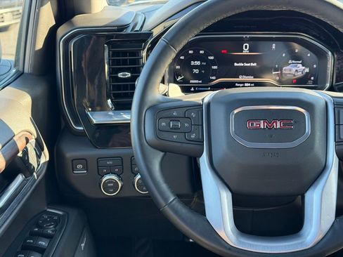 Used 2024 GMC Sierra 1500 SLT w/ SLT Premium Package image 30