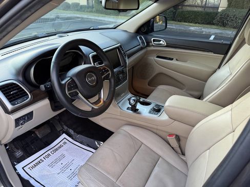 Used 2014 Jeep Grand Cherokee Limited w/ Luxury Group II image 13