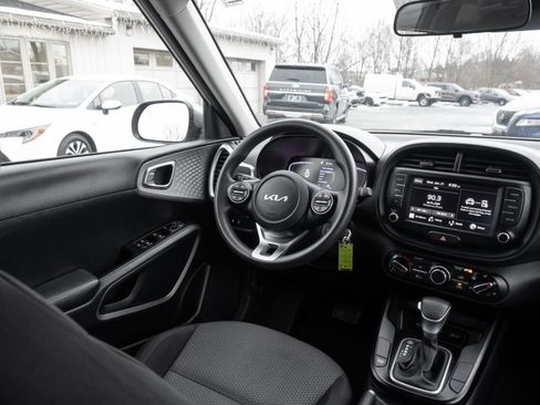 Used 2023 Kia Soul LX w/ Option Group 015 image 24