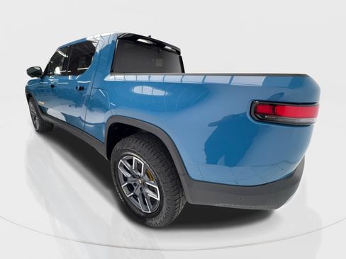 Used 2022 Rivian R1T Adventure AWD/4WD image 11